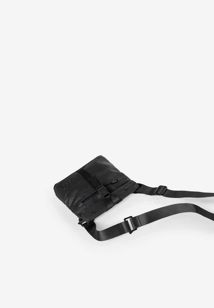 aunts & uncles Tsu Black sac, image produit, chez Bag-Age Berlin