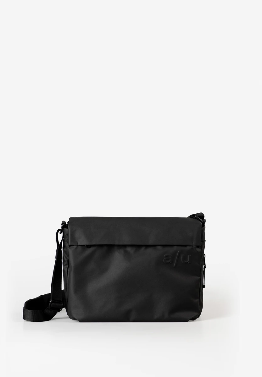 aunts & uncles Aoki RE lite Black borsa, vista frontale, da Bag-Age Berlin