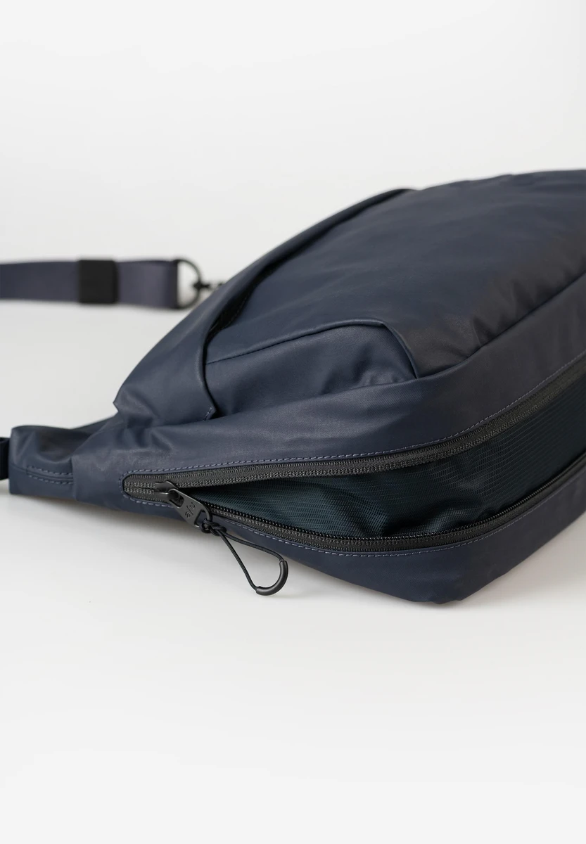 aunts & uncles Nanuki RE lite Outer Space bag, product image, at Bag-Age Berlin
