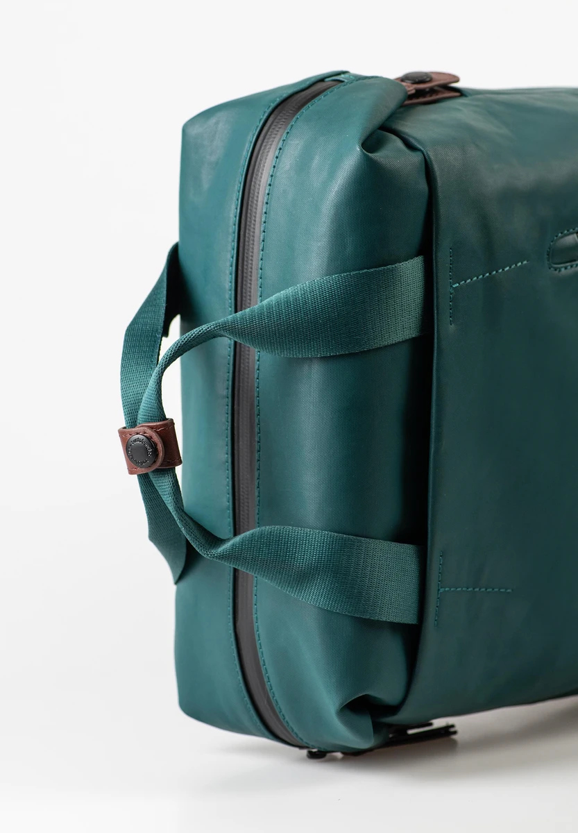 aunts & uncles Morioka Transformative Teal tas, achteraanzicht, bij Bag-Age Berlin