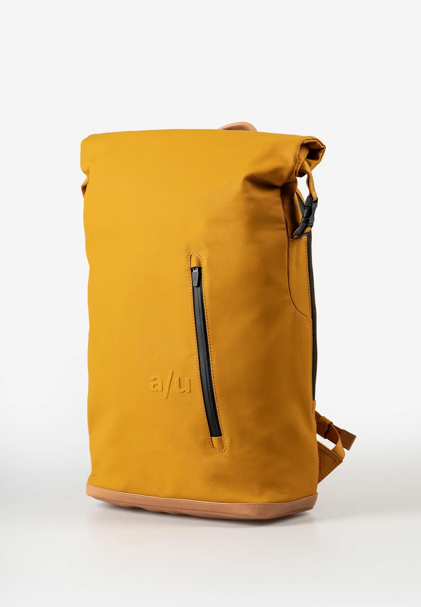 aunts & uncles Fukui Amber bag, back view, at Bag-Age Berlin