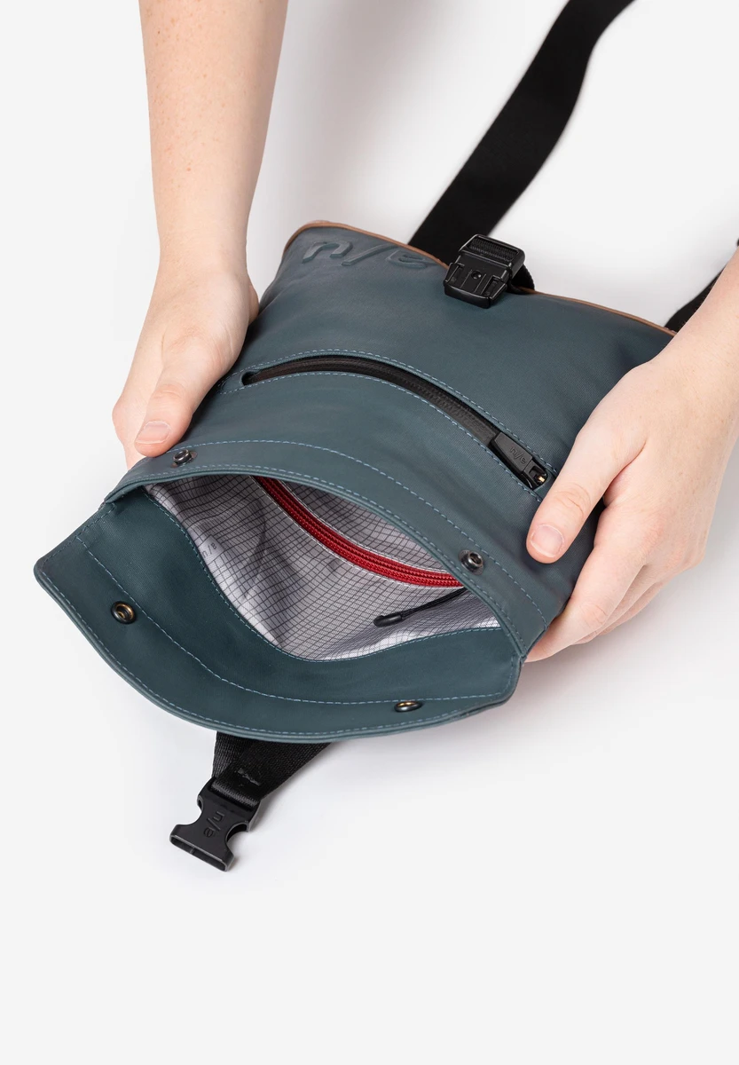 aunts & uncles Tsu Cosmic Void borsa, immagine prodotto, da Bag-Age Berlin