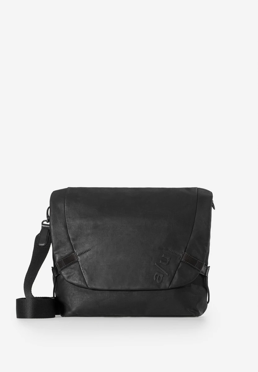 aunts & uncles Matsumoto Black tas, vooraanzicht, bij Bag-Age Berlin