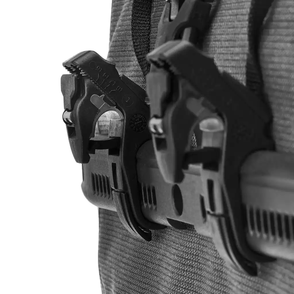 ORTLIEB Back-Roller Plus Pepper, sacoche vélo, vue arrière, chez Bag-Age