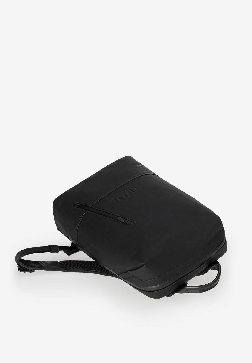 aunts & uncles Mats Black tas, achteraanzicht, bij Bag-Age Berlin