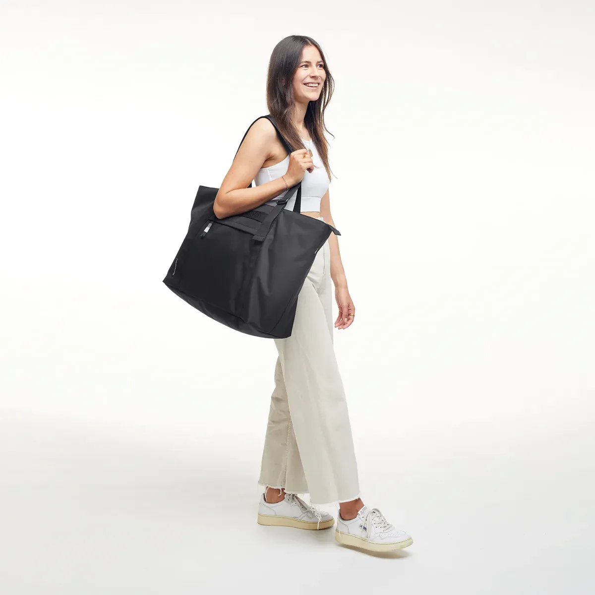 GOT BAG Tote Bag Large Black Monochrome – Lifestyle-Foto 2 | nachhaltig | Bag-Age