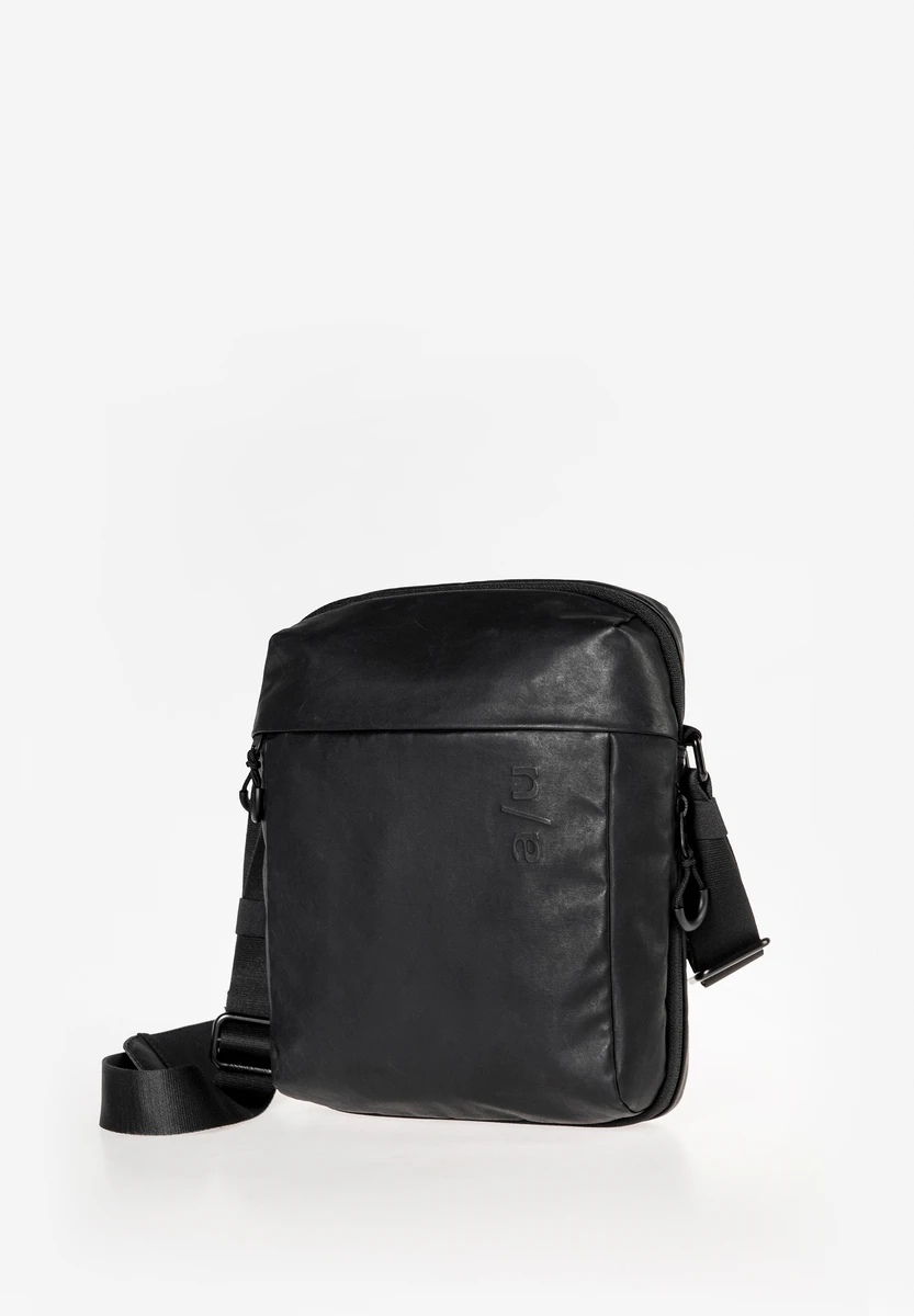 aunts & uncles Oyabe RE Black Tasche, Produktbild, bei Bag-Age Berlin kaufen