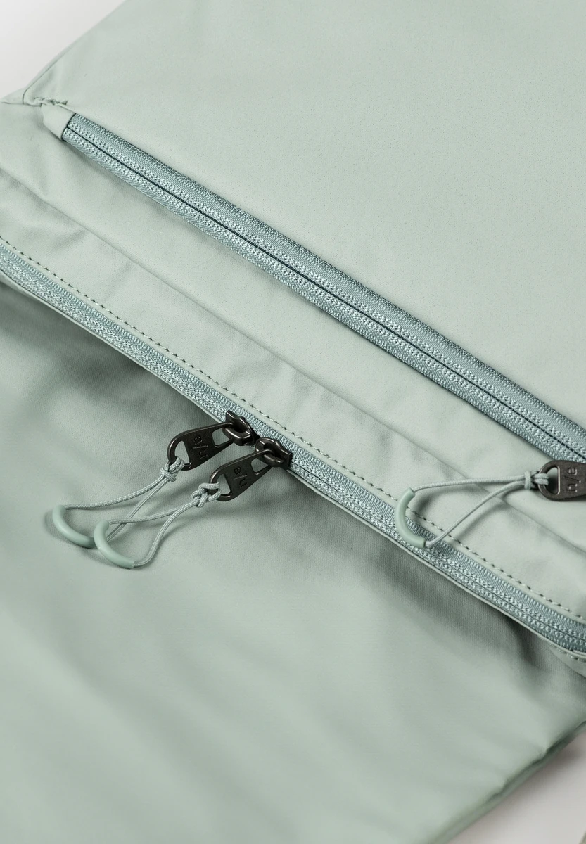 aunts & uncles Aoki RE lite Sage Green sac, image produit, chez Bag-Age Berlin