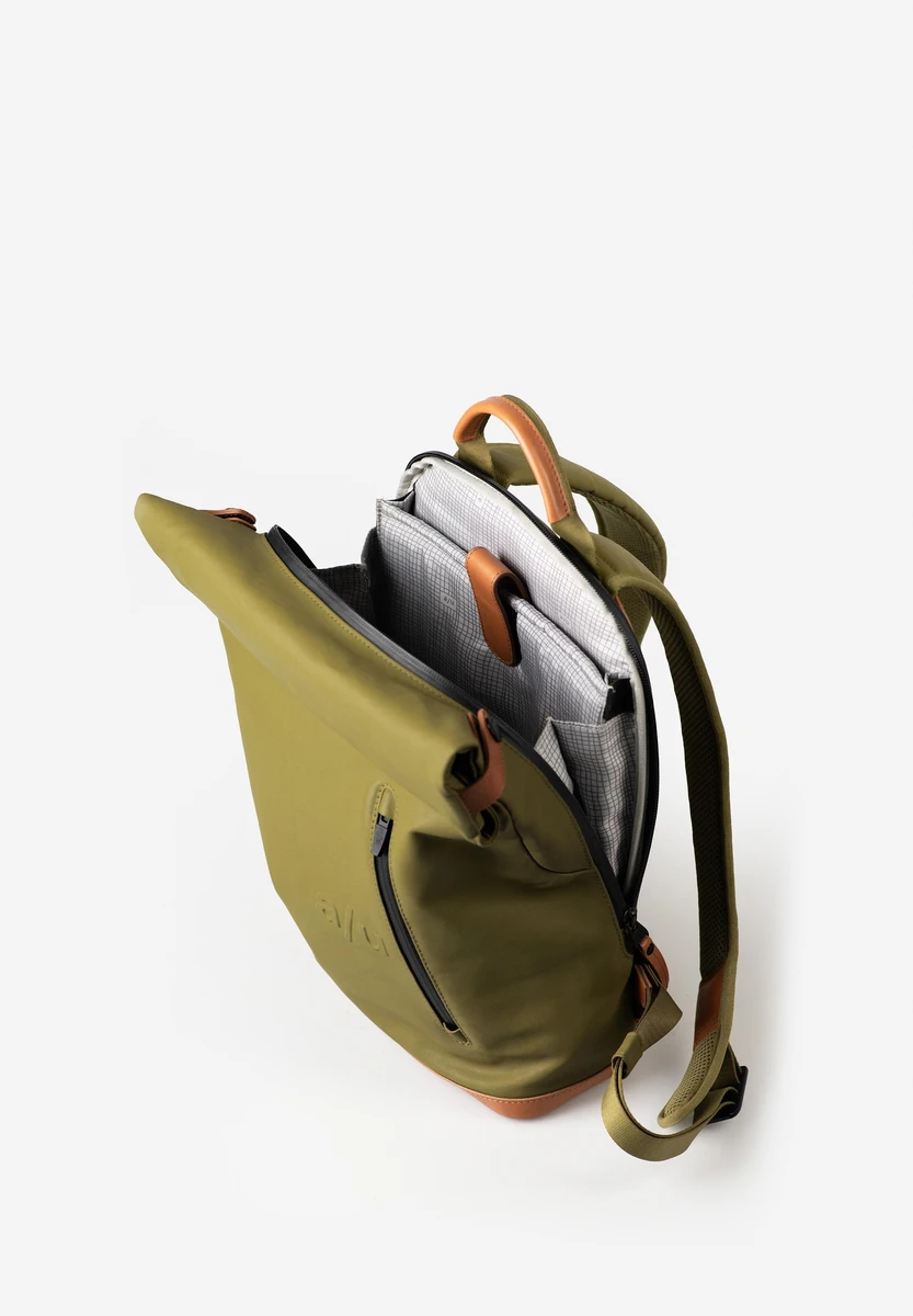 aunts & uncles Wakayama Marshland bag, back view, at Bag-Age Berlin