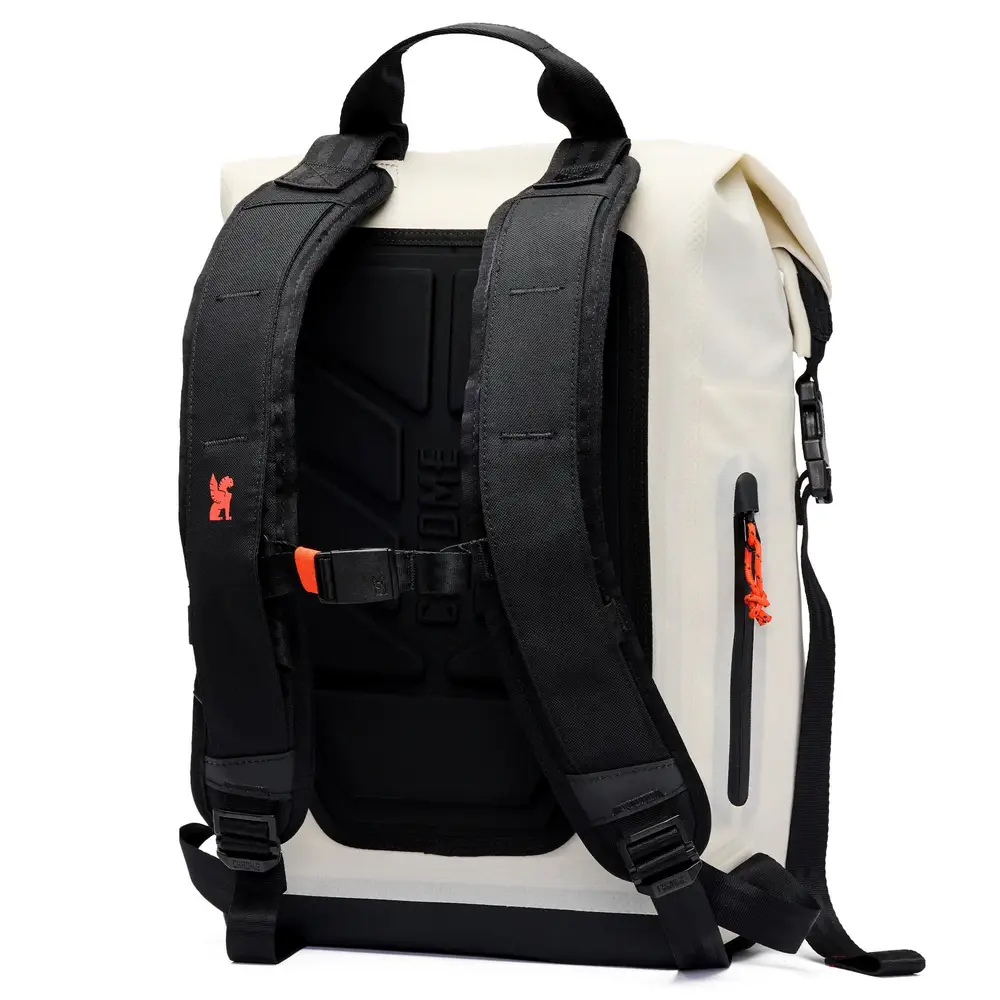 Chrome Industries Urban Ex 20L Pack Future White – wasserdichter Rucksack – Detailansicht