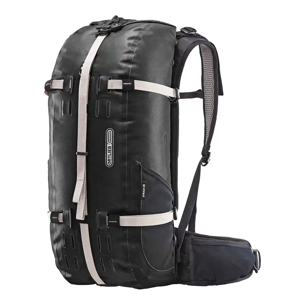ORTLIEB Atrack Black Reiserucksack, Vorderansicht, bei Bag-Age