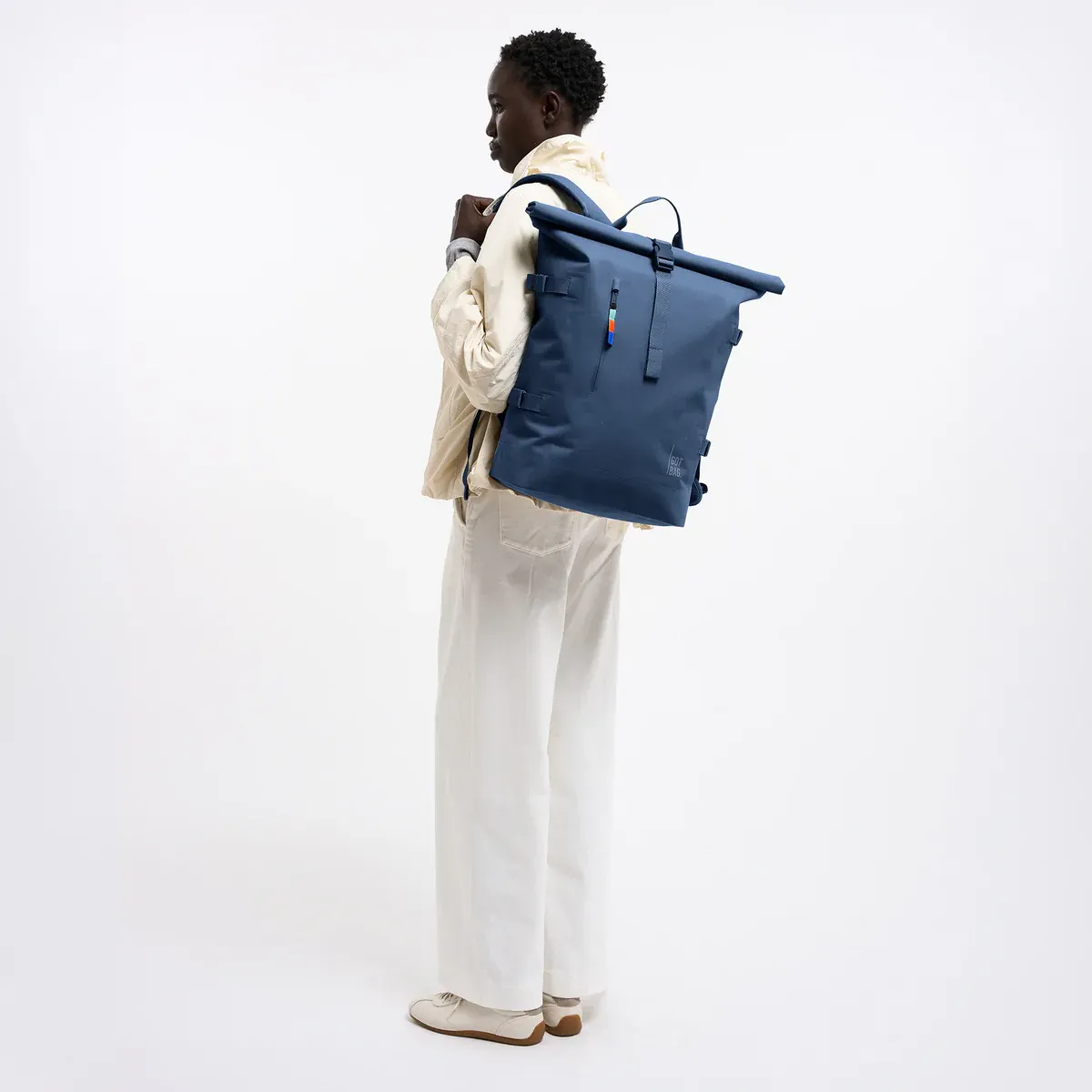 GOT BAG Rolltop 2.0 Ocean Blue – zdjęcie lifestyle | zrównoważona | Bag-Age