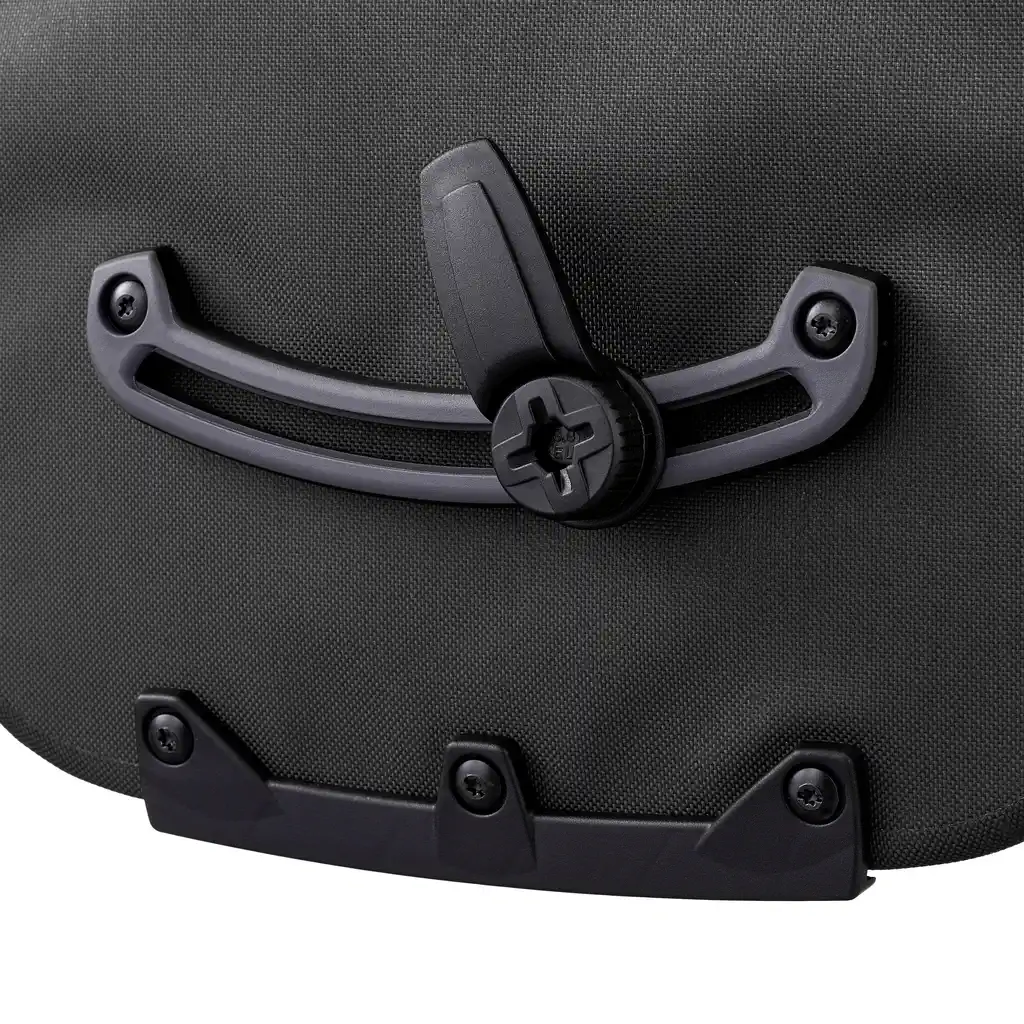 ORTLIEB Vario 20L Black, convertible backpack pannier, vista detalle, en Bag-Age