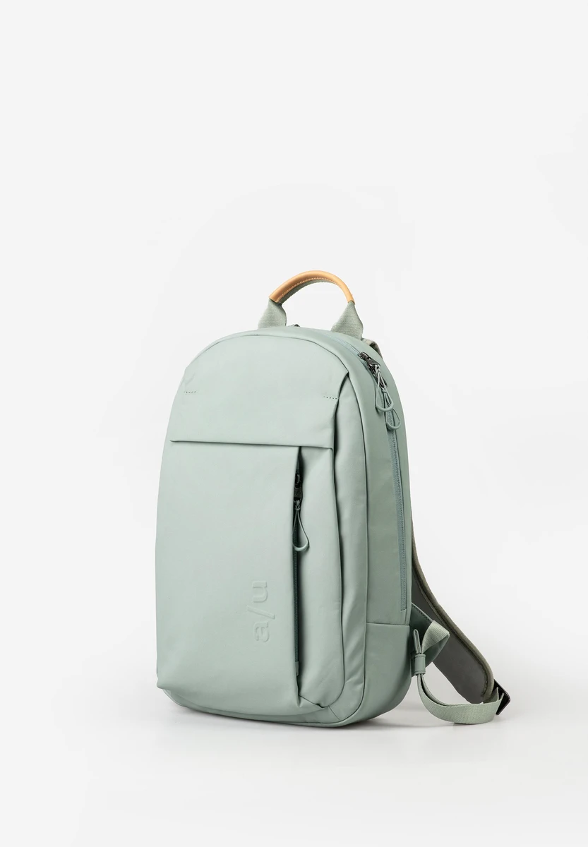 aunts & uncles Toshimoi RE Sage Green bolso, vista trasera, en Bag-Age Berlin