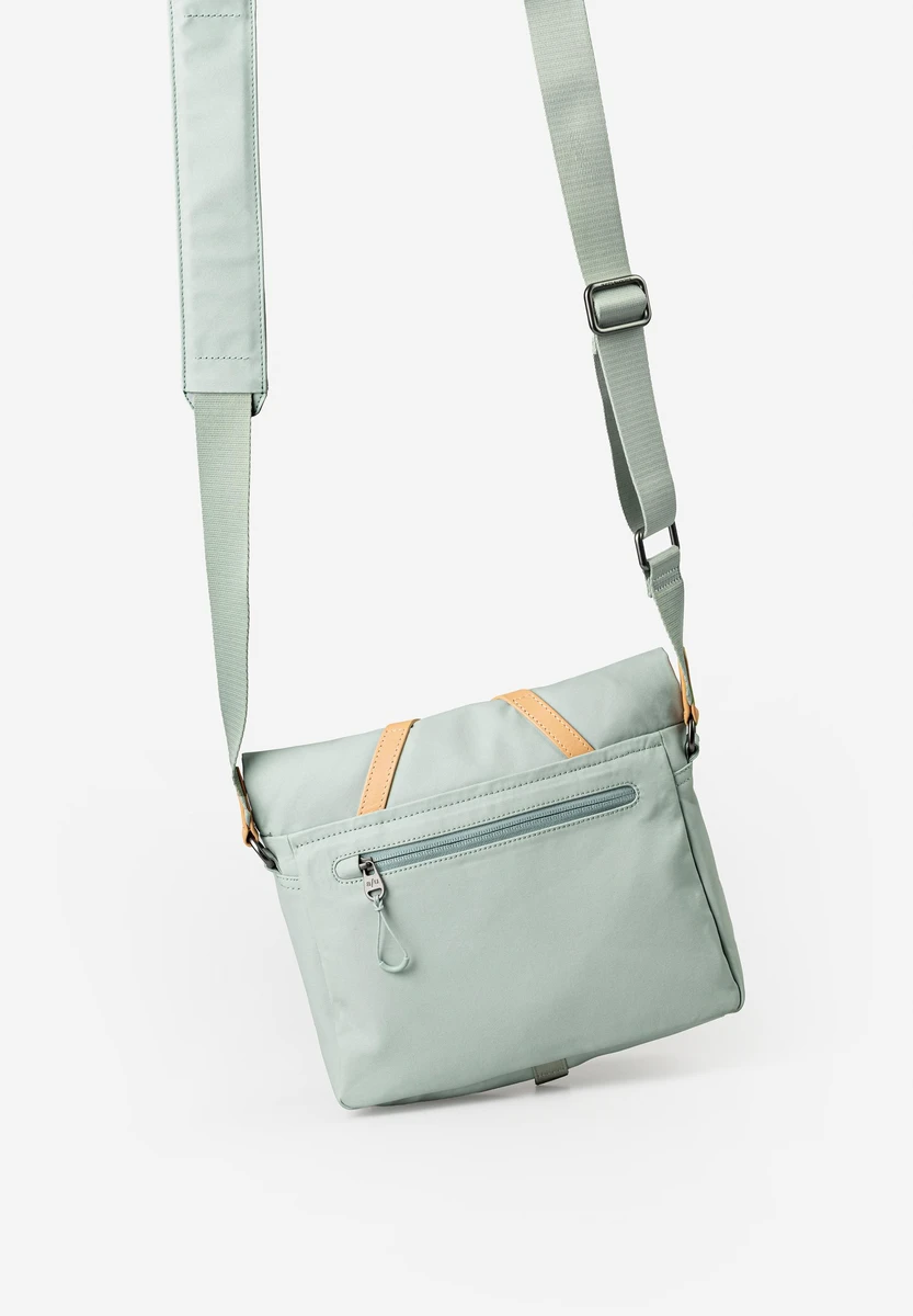 aunts & uncles Seki RE Sage Green bag, product image, at Bag-Age Berlin