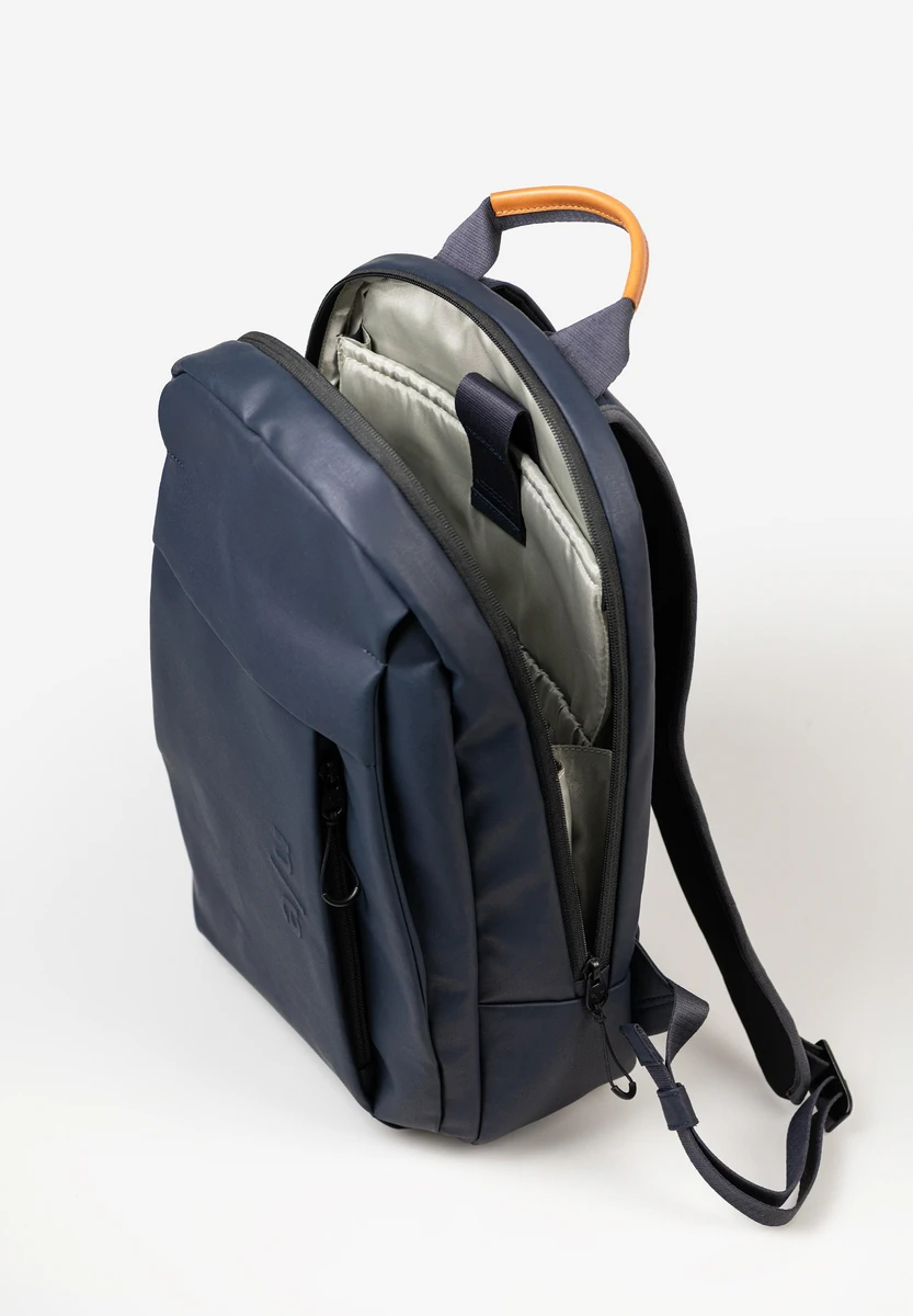 aunts & uncles Toshimoi RE Outer Space bag, back view, at Bag-Age Berlin