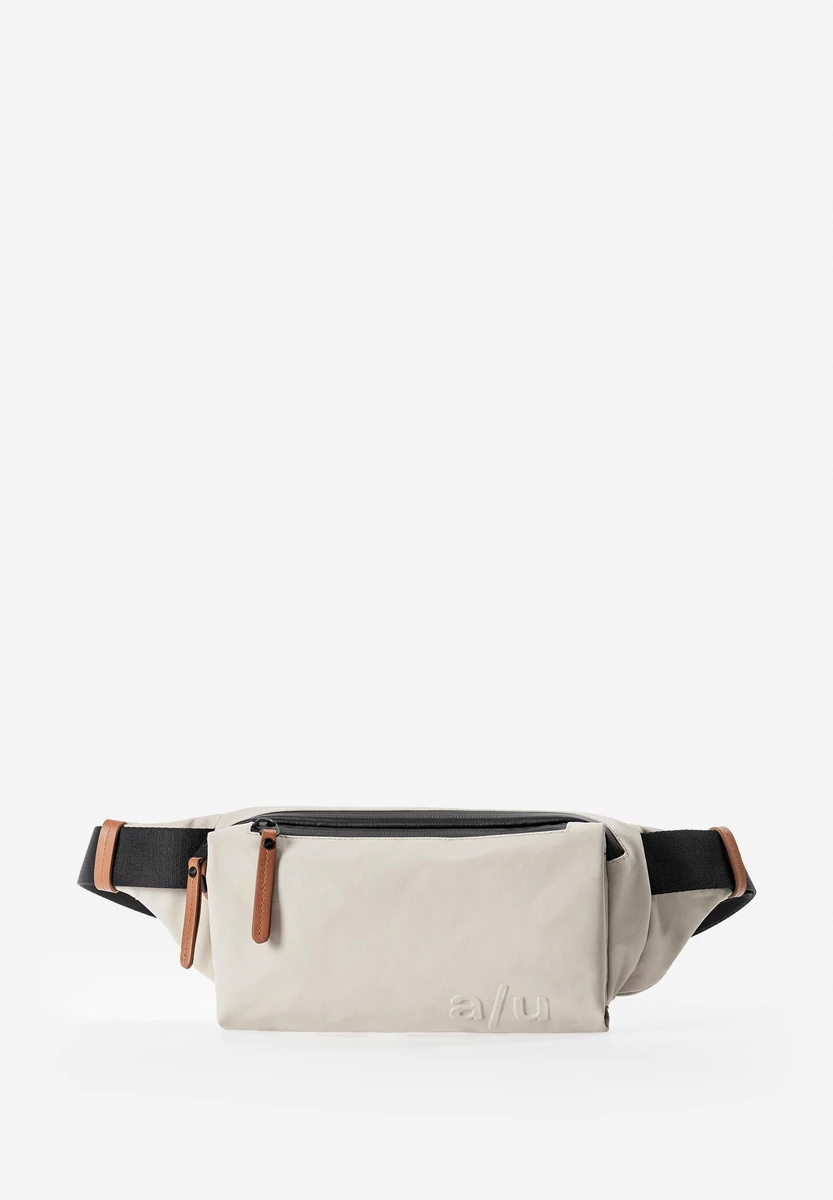 aunts & uncles Himeji Dust bag, front view, at Bag-Age Berlin