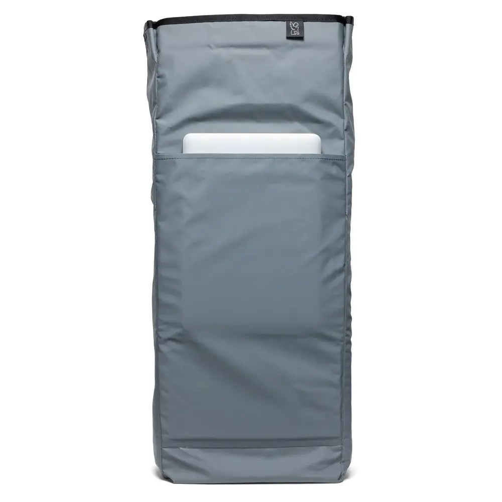 Chrome Industries Barrage 34L Pack – geöffnetes Hauptfach