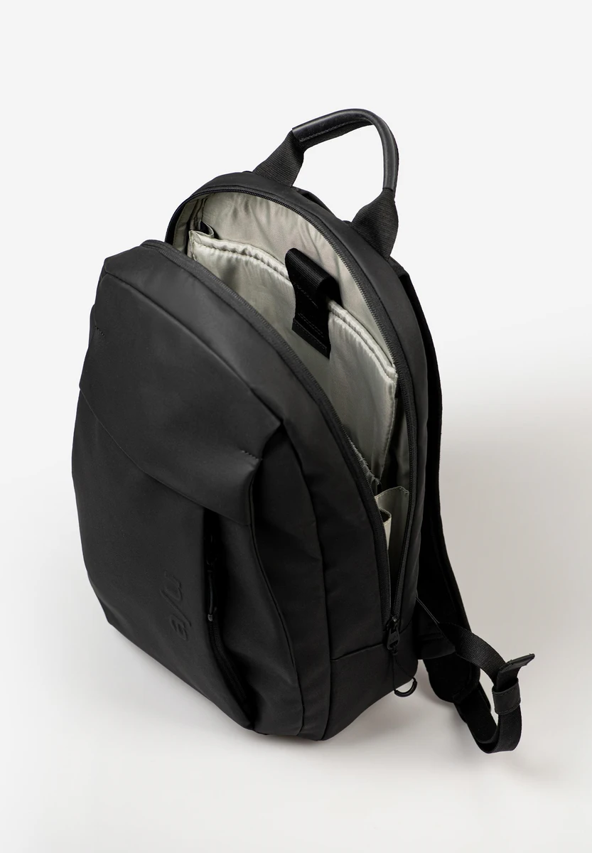 aunts & uncles Toshimoi RE Black bag, back view, at Bag-Age Berlin