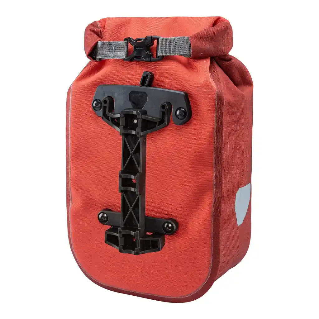 ORTLIEB Fork-Pack Dark Chili Bike Fork Bag, Detailansicht, bei Bag-Age
