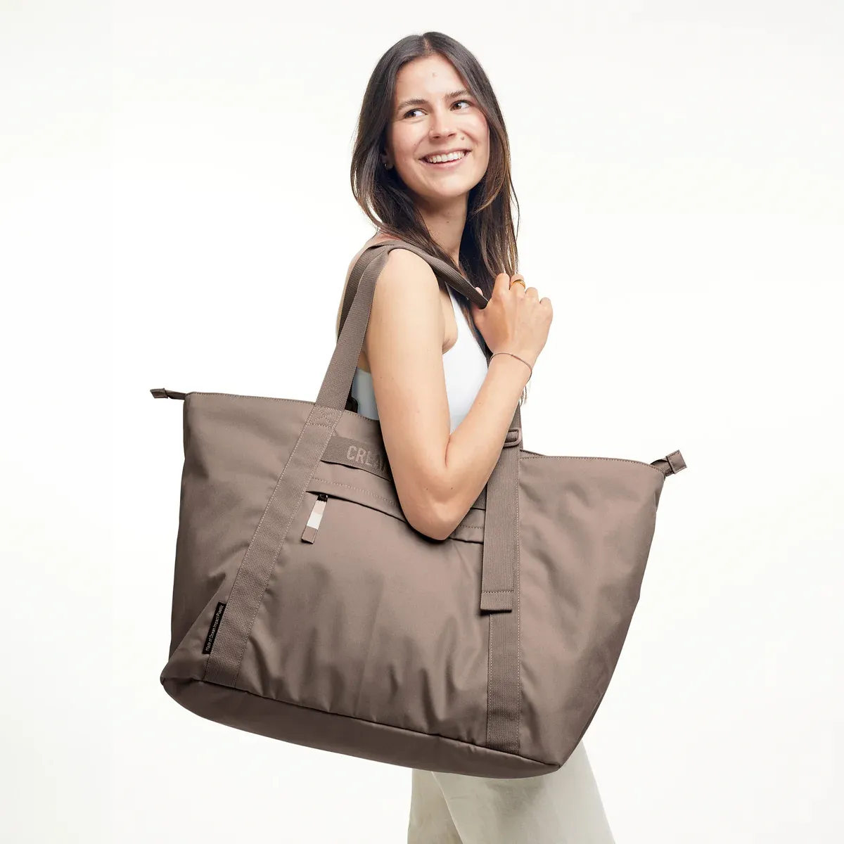 GOT BAG Tote Bag Large Oyster Monochrome – foto lifestyle 1 | sustentável | Bag-Age