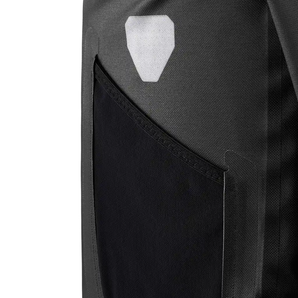 ORTLIEB Vario 26L Black, convertible backpack pannier, vista dettaglio, da Bag-Age