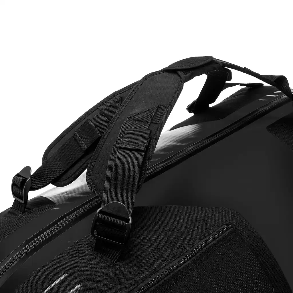 ORTLIEB Duffle RS Black wheeled duffle, detail view, at Bag-Age