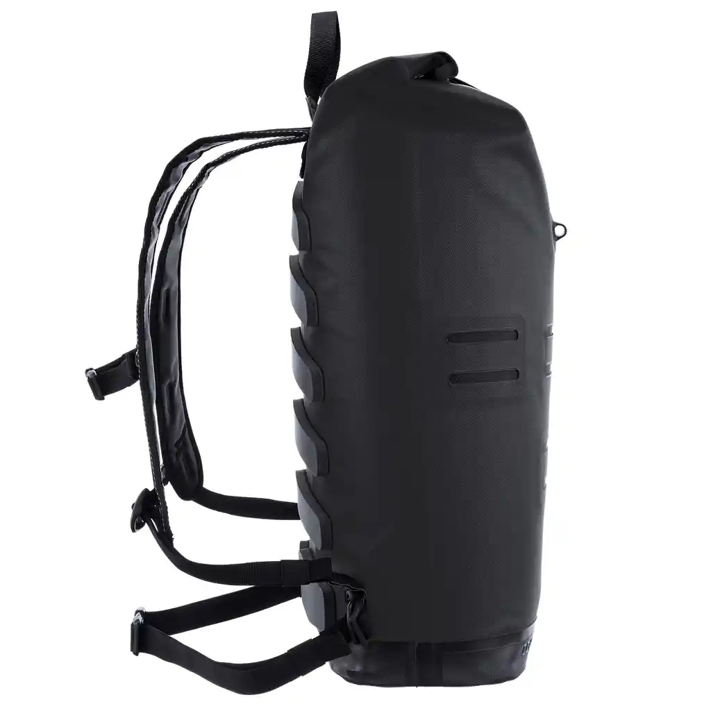 ORTLIEB Commuter-Daypack Black, laptop backpack, vista laterale, da Bag-Age
