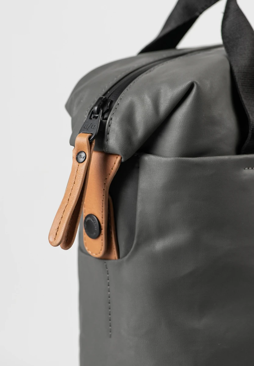 aunts & uncles Yaizu Gravity Grey tas, achteraanzicht, bij Bag-Age Berlin