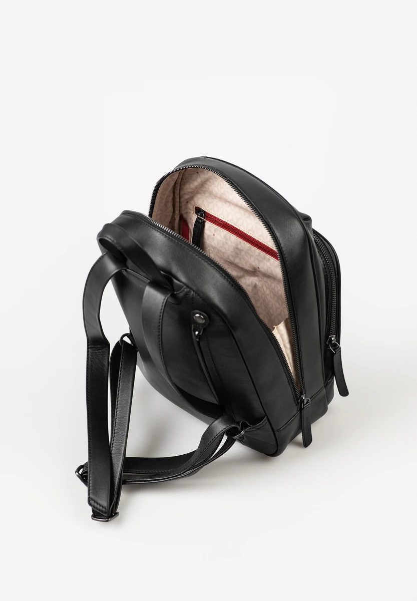 aunts & uncles Coco Jet Black bag, back view, at Bag-Age Berlin