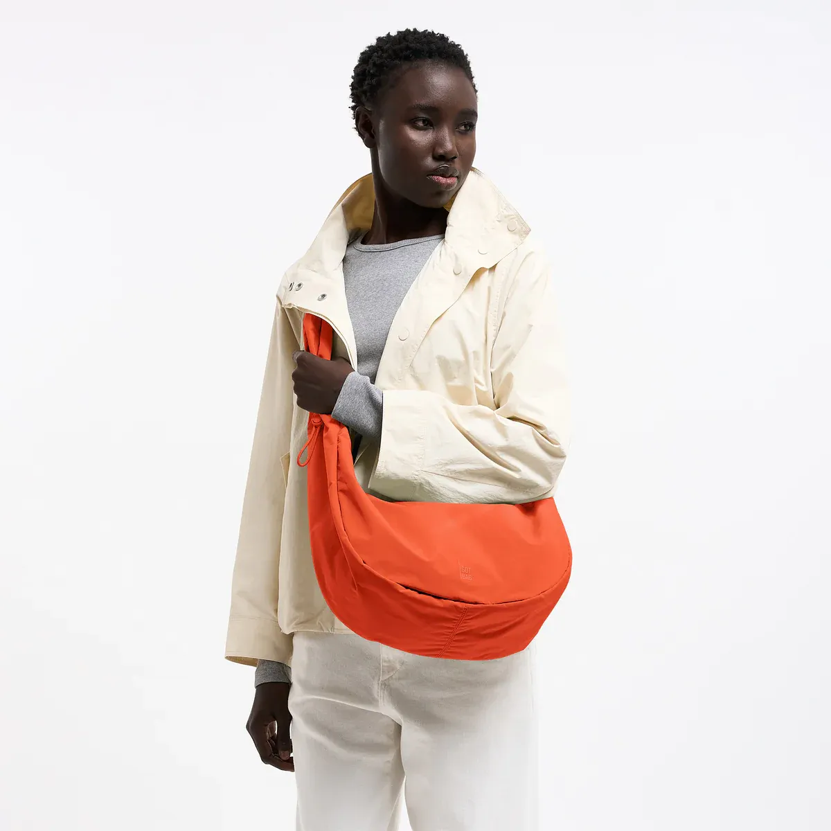 GOT BAG Moon Bag Ruffle Vichy Hot Coral Monochrome – photo lifestyle 2 | durable | Bag-Age