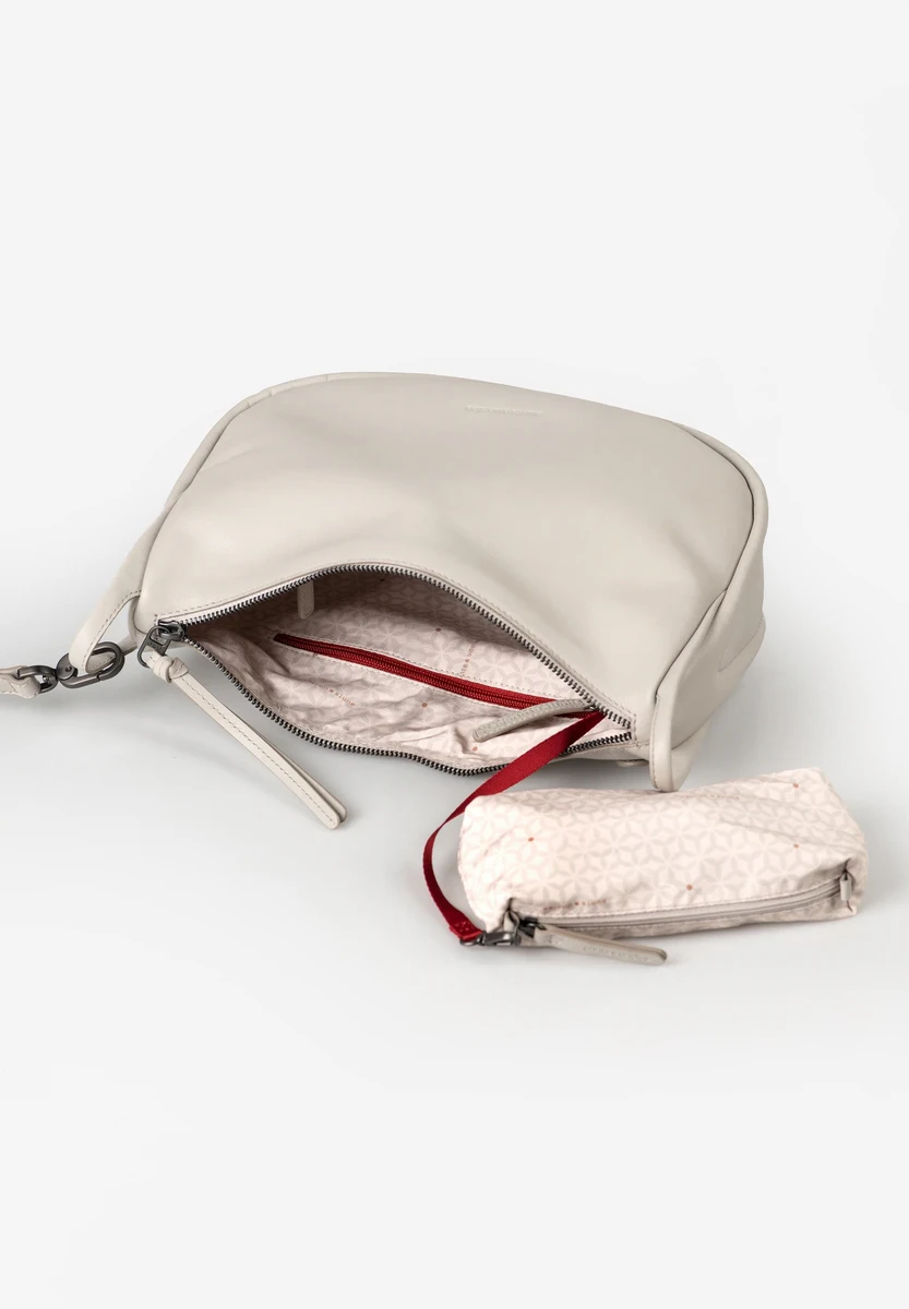 aunts & uncles Raven Chalk bag, product image, at Bag-Age Berlin