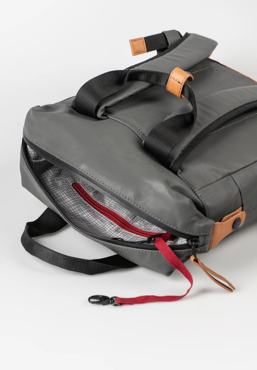 aunts & uncles Yaizu Gravity Grey tas, achteraanzicht, bij Bag-Age Berlin