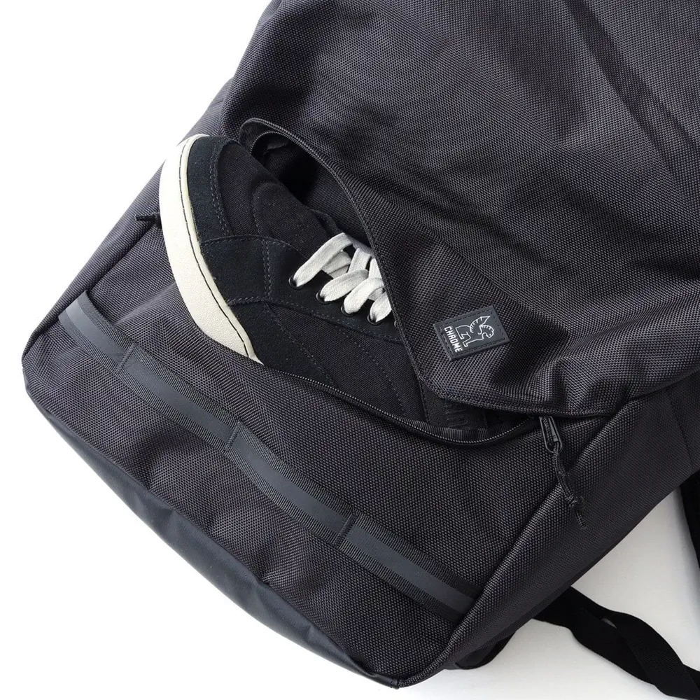 Chrome Industries Extlek 24L Pack – geöffnetes Hauptfach