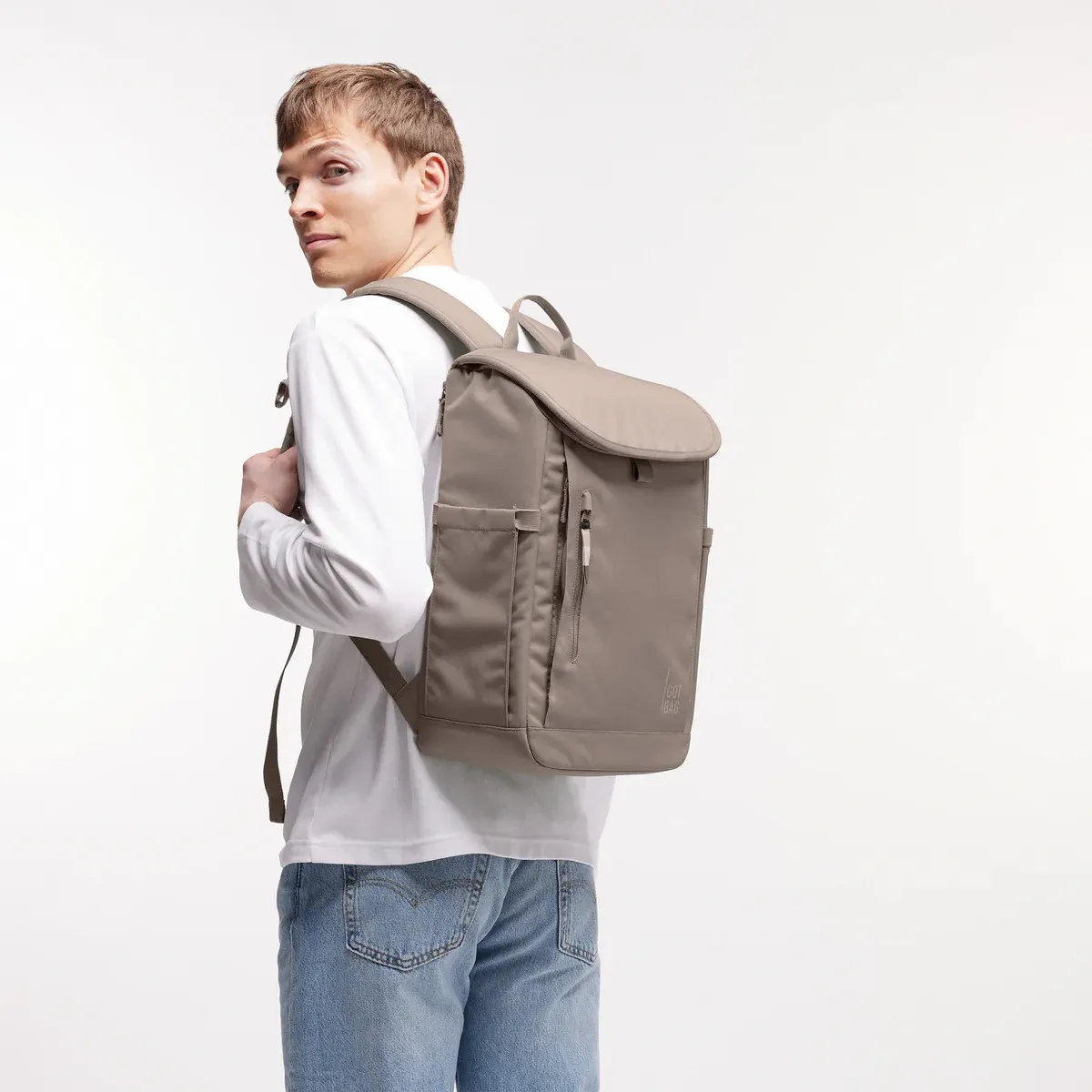 GOT BAG Serene Pack Oyster Monochrome – lifestylefoto 1 | duurzaam | Bag-Age