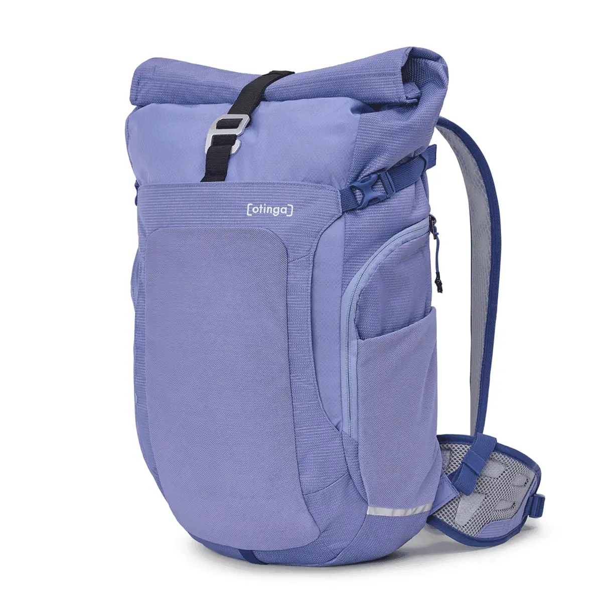 otinga Flow reflektierend-polar-blau, recyceltes PES-Gewebe, PU-beschichtet, mit Laptopfach, Rucksack bei Bag-Age Berlin.