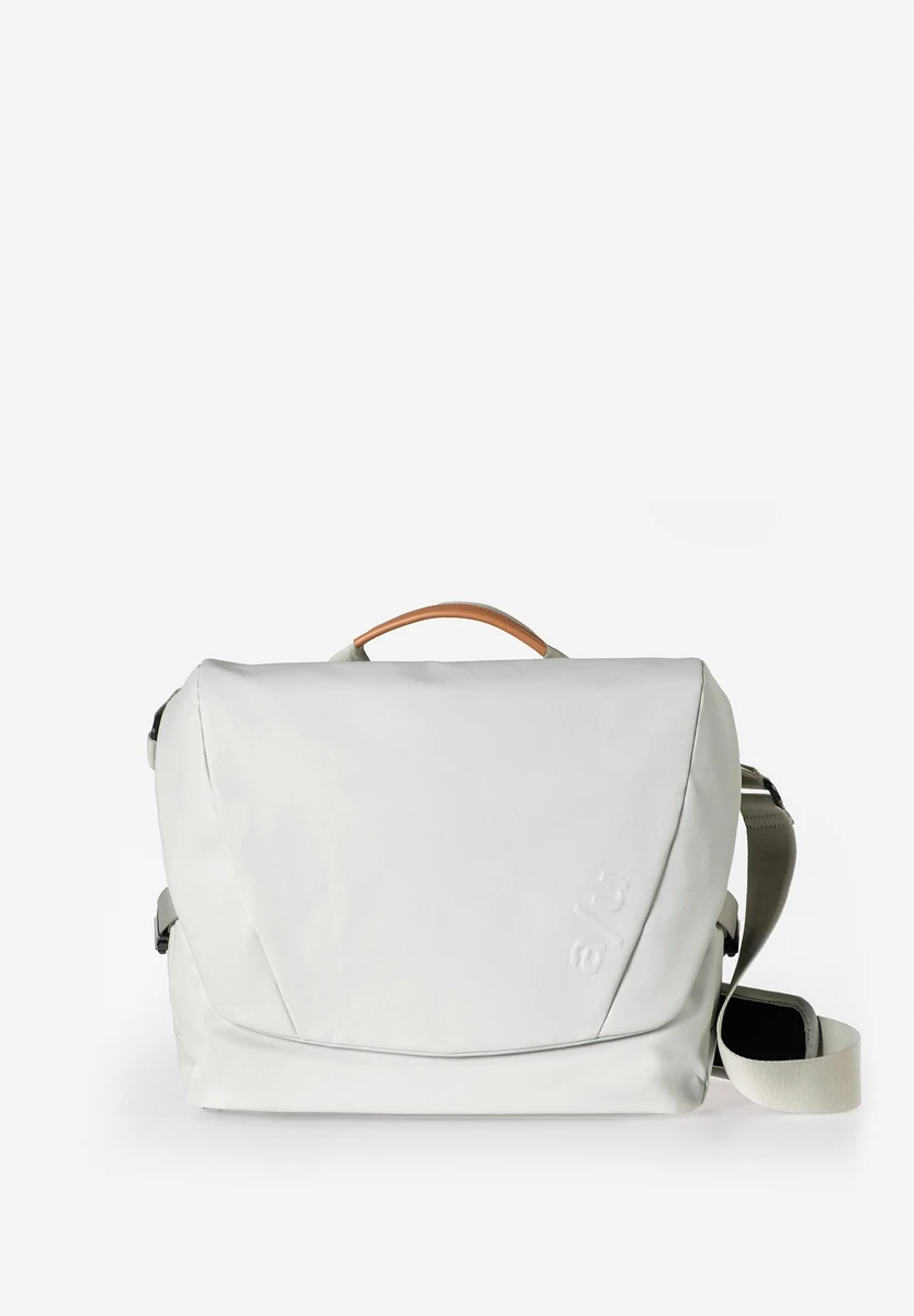 aunts & uncles Yamakuni RE Fallen Rock Tasche, Produktbild, bei Bag-Age Berlin kaufen