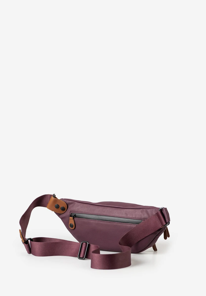 aunts & uncles Ichikawa Cherry Laquer bag, product image, at Bag-Age Berlin