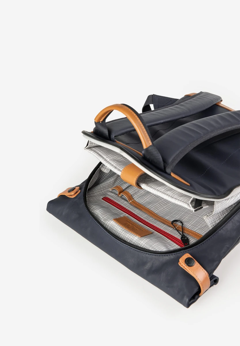 aunts & uncles Wakayama Night Blue sac, vue arrière, chez Bag-Age Berlin
