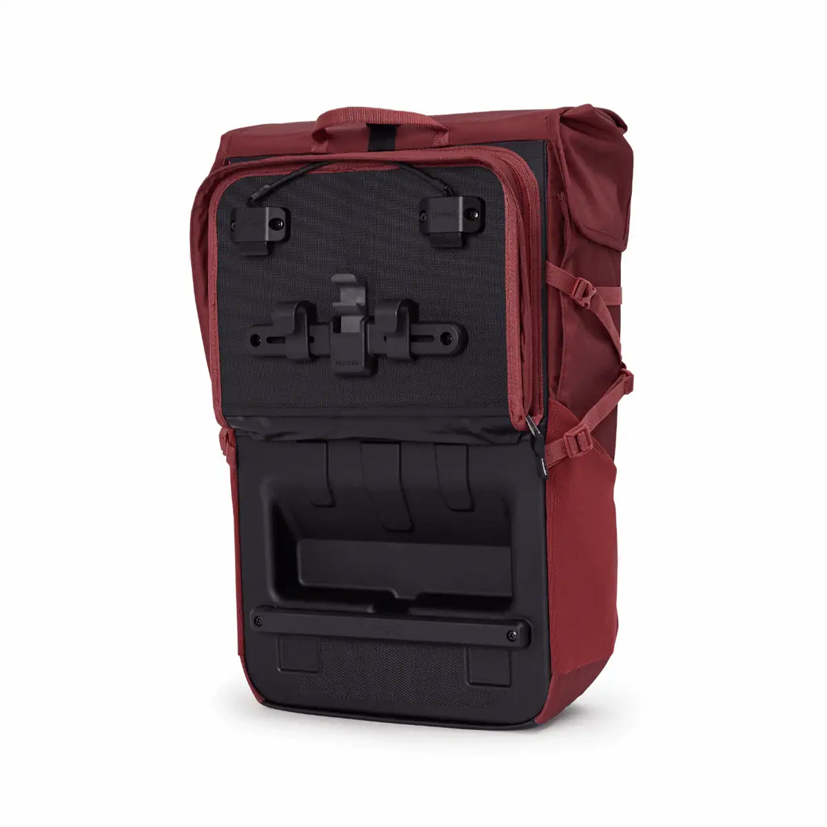 otinga Bike&Hike V2 rost-rot für Radtouren & Wanderungen - 100% wasserdicht, Fair-Trade-zertifiziert, bei Bag-Age Berlin.