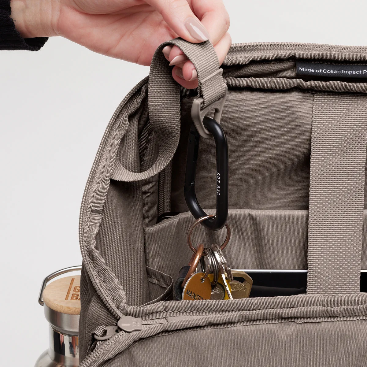 GOT BAG Pro Pack Oyster Monochrome – side view 4 | sustainable | Bag-Age
