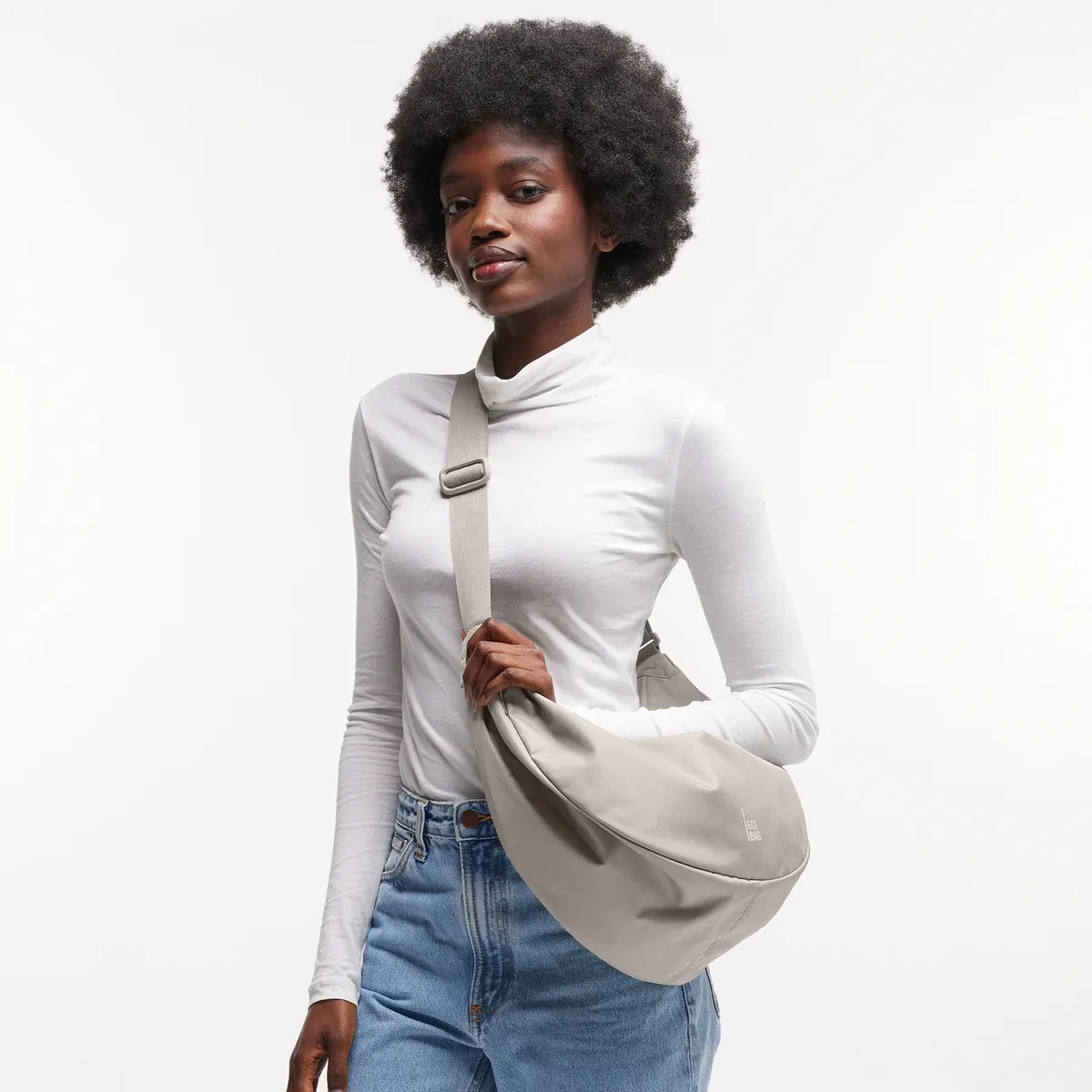 GOT BAG Moon Bag Large Clam Monochrome – lifestyle photo 1 | sustainable | Bag-Age