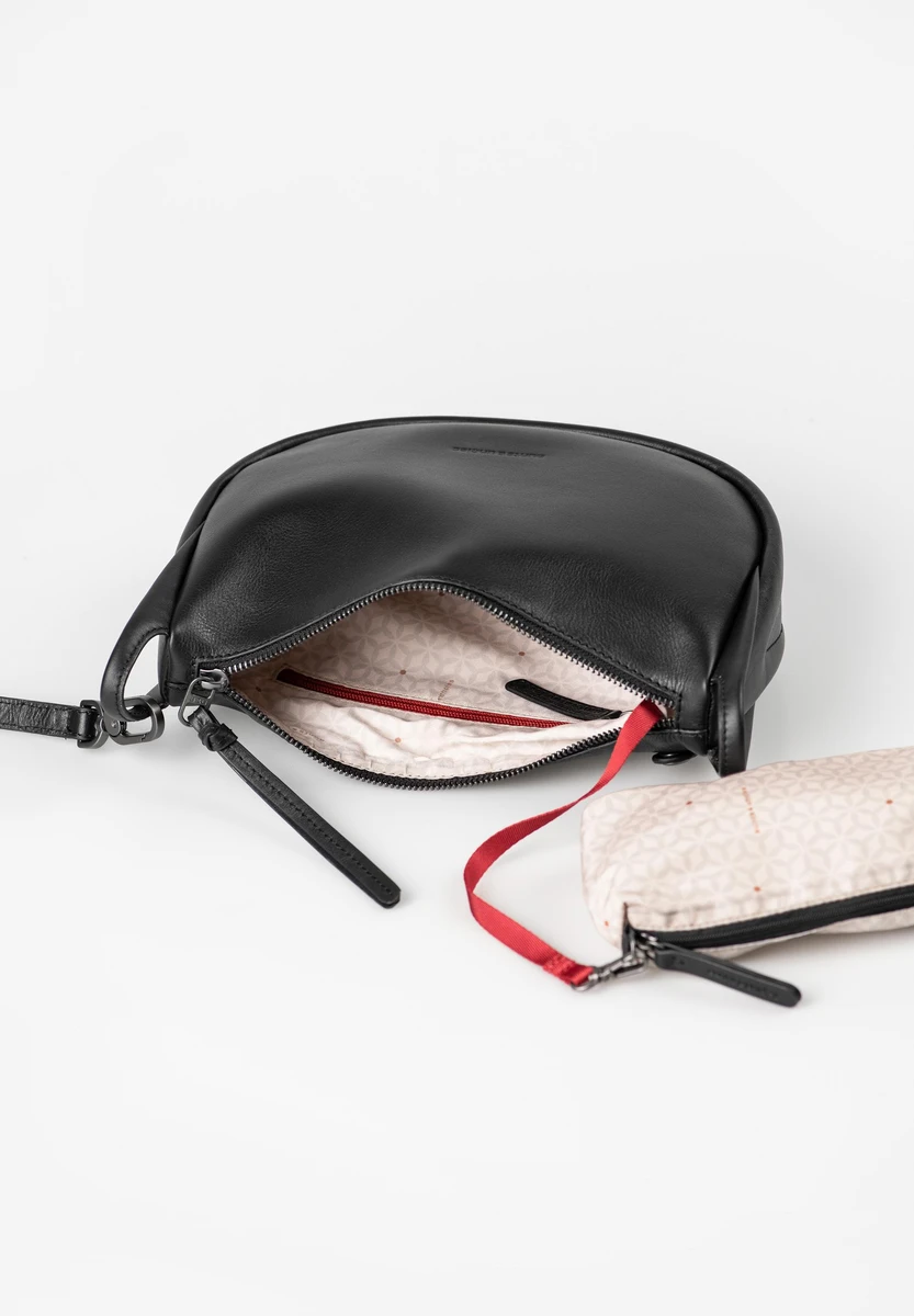 aunts & uncles Fawn Jet Black bag, product image, at Bag-Age Berlin