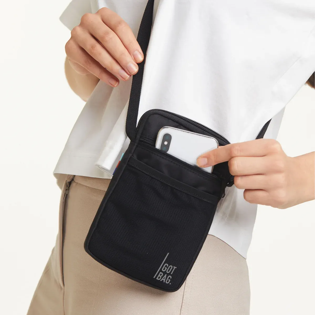 GOT BAG Nano Bag Black – Lifestyle-Foto 3 | nachhaltig | Bag-Age