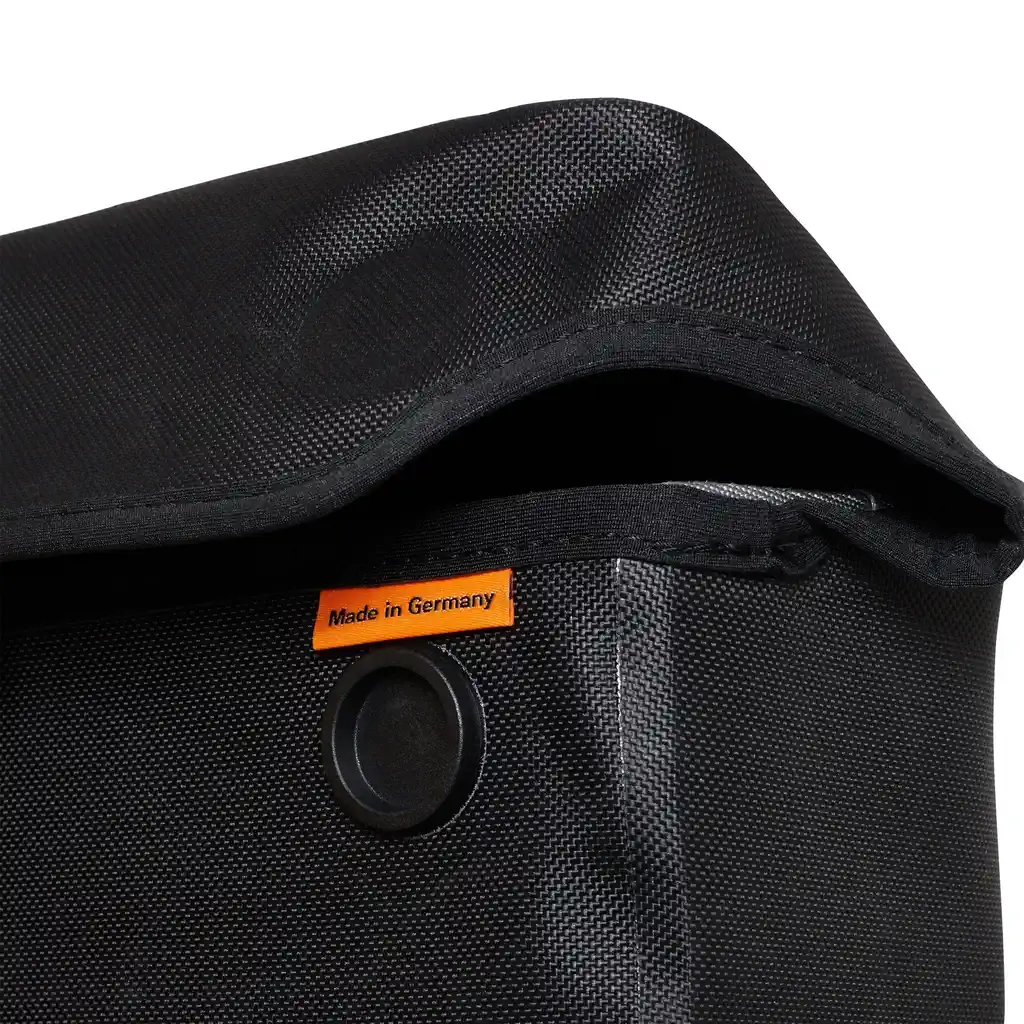 ORTLIEB Toptube-Bag Black top tube bag, detail view, at Bag-Age