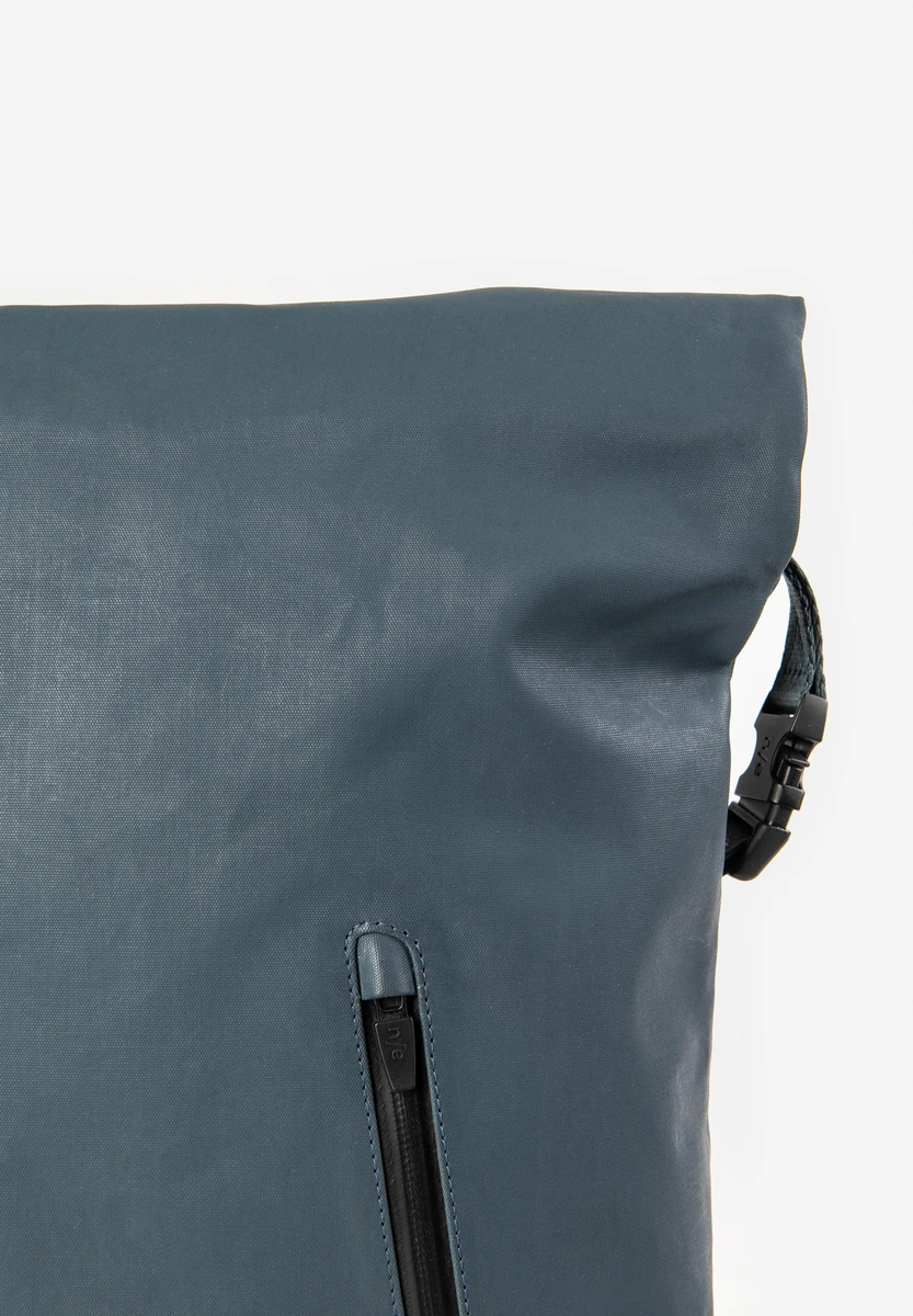 aunts & uncles Tokio Cosmic Void bag, back view, at Bag-Age Berlin