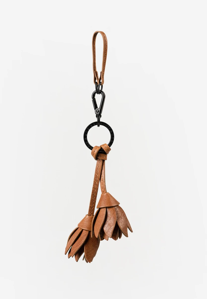 Aunts & Uncles Crocus Charm Caramel – ciondolo per borsa – Marrone – vista frontale