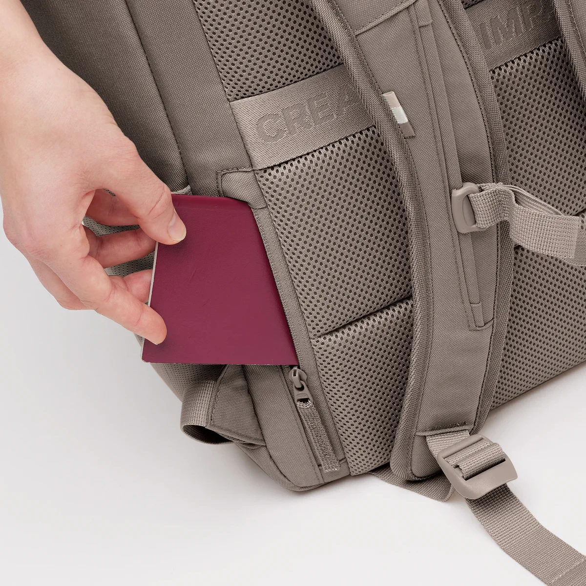 GOT BAG Pro Pack Oyster Monochrome – product image 2 | sustainable | Bag-Age