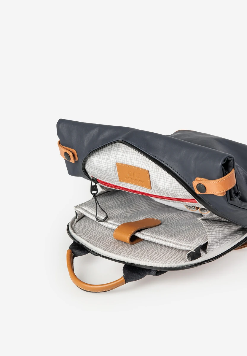 aunts & uncles Wakayama Night Blue sac, vue arrière, chez Bag-Age Berlin