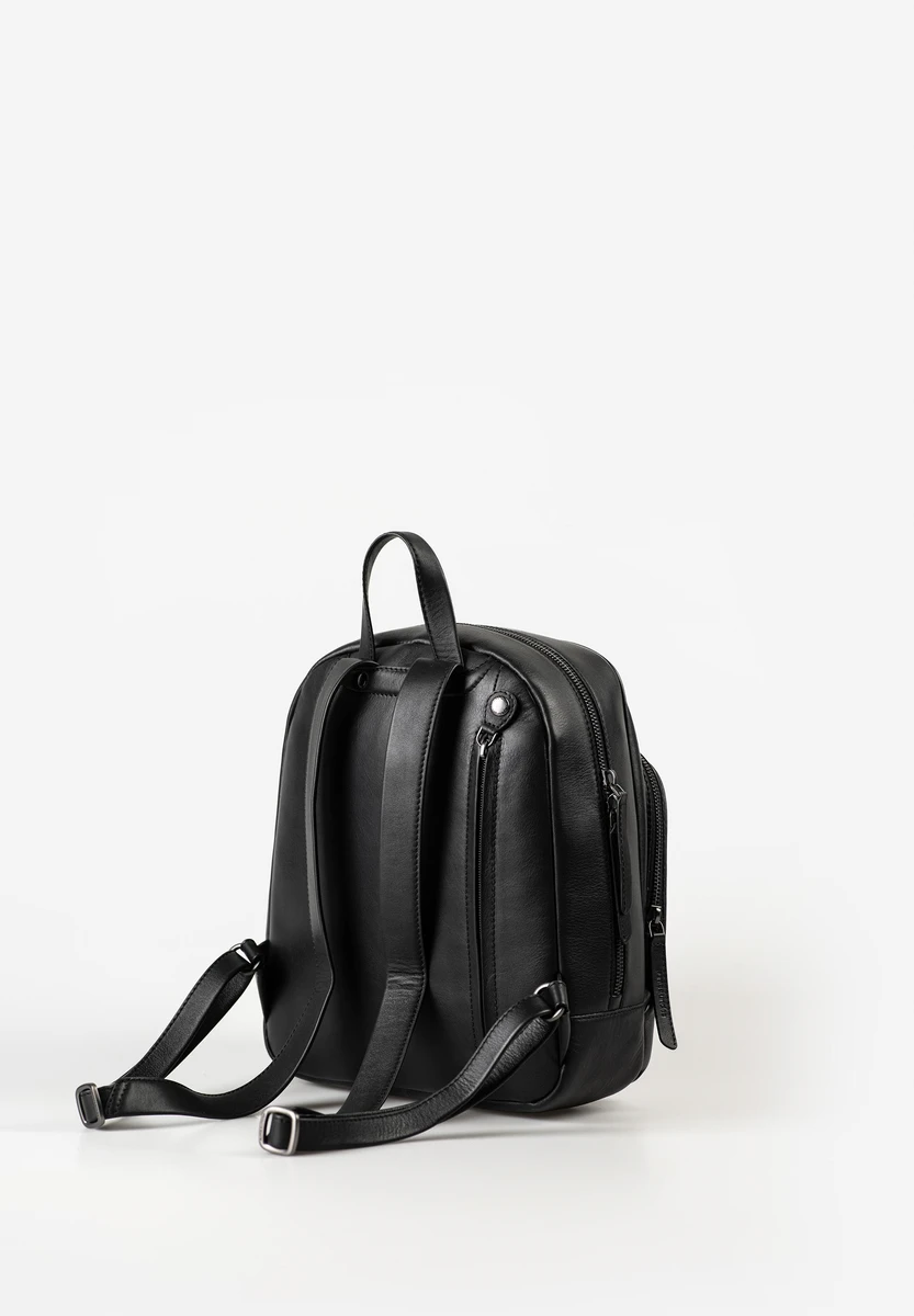 aunts & uncles Coco Jet Black bag, back view, at Bag-Age Berlin
